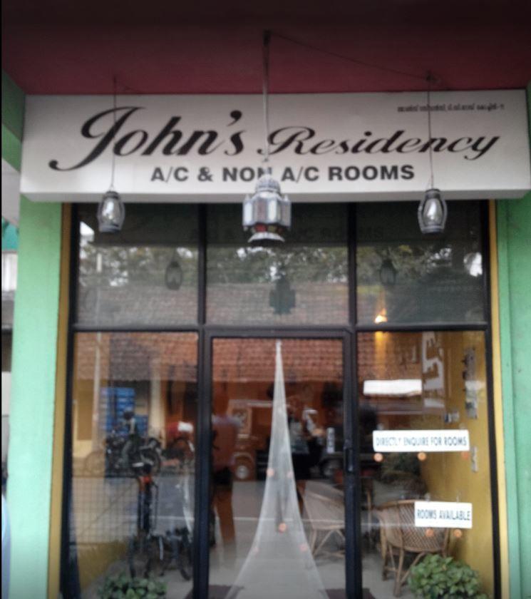 Johns Residency Hotel Kochi Ngoại thất bức ảnh